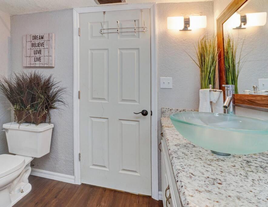 Hidden Couples Loft Retreat In Heights Foodie District Tampa Ngoại thất bức ảnh