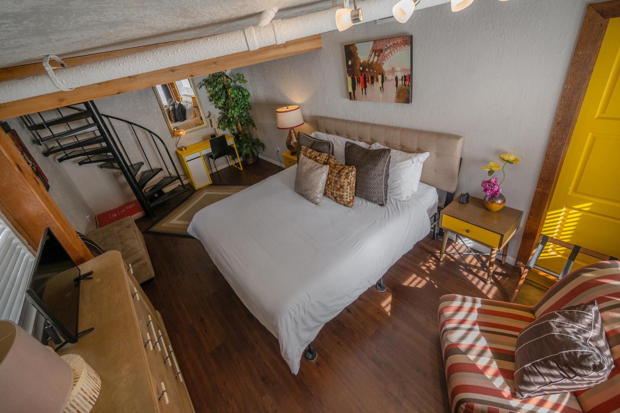 Hidden Couples Loft Retreat In Heights Foodie District Tampa Ngoại thất bức ảnh